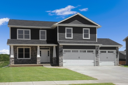 The Smithport - Optional 3 car garage & craftsman posts